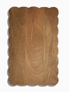 Mela Artisans Scalloped Edge Mango Wood Board